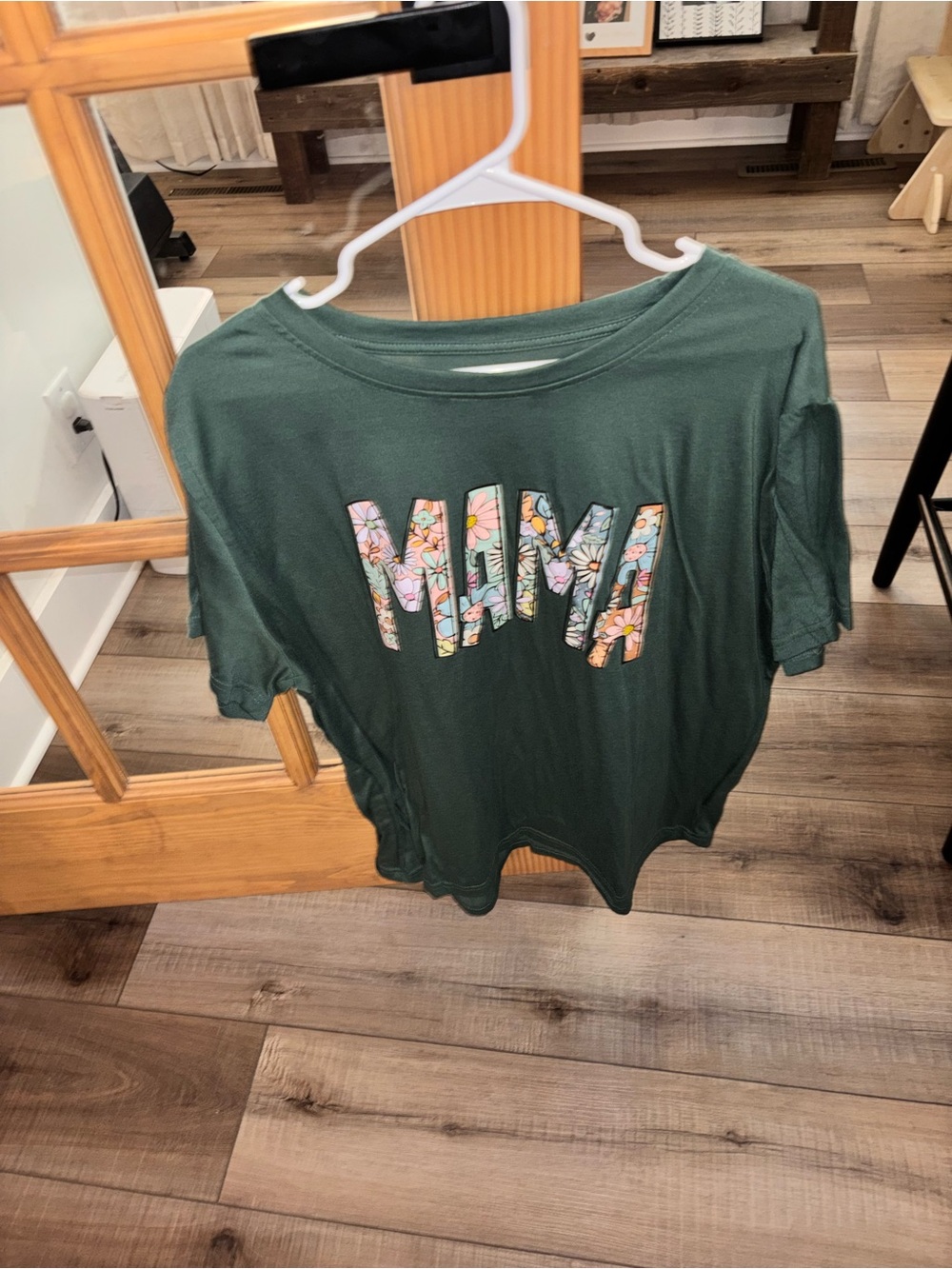 Women’s Dark Green 'MAMA' Floral Graphic Tee